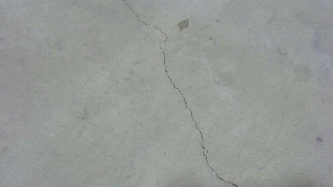 地暖回填后，地面開裂怎么辦？